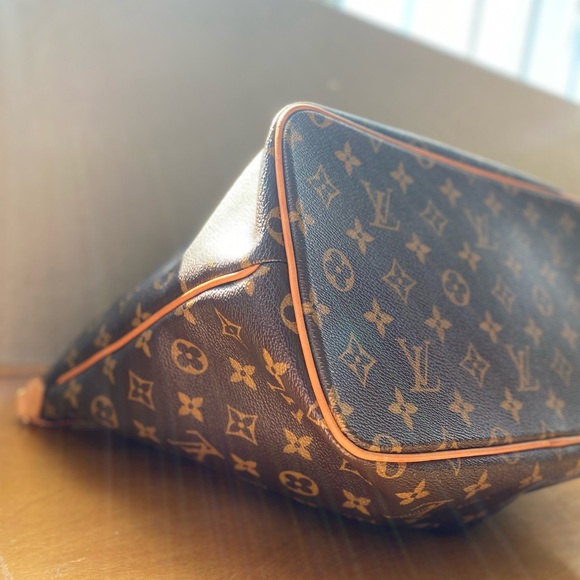 LOUIS VUITTON PALERMO PM MONOGRAM CANVAS - Picture 9 of 17